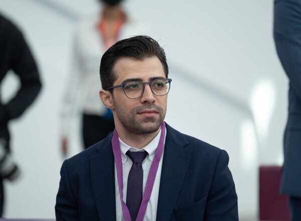 One Million Arab Coders Challenge의 우승자인 Mahmoud Shahoud. 사진 출처 :  One Million Arab Coders