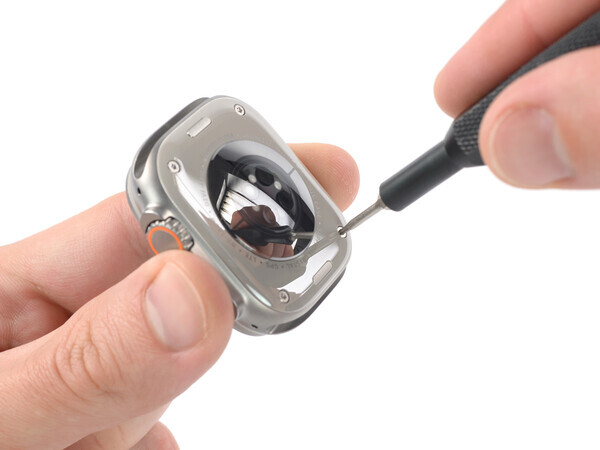 출처: iFixit