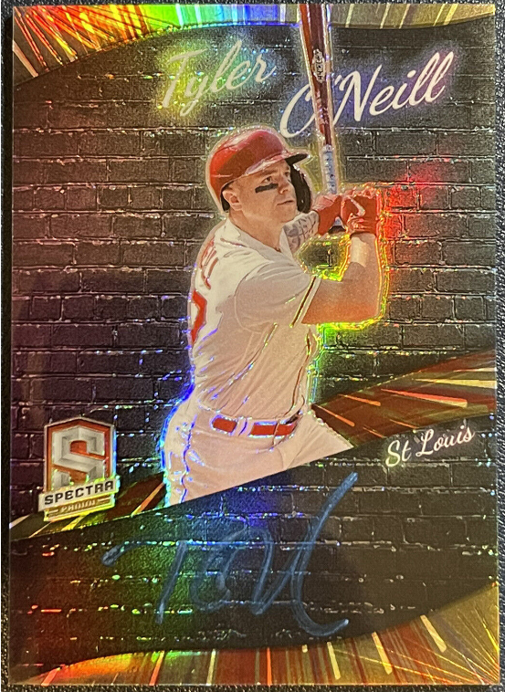 스포츠 카드 전문 기업 파니니가 사인이 담긴 2022 파니니 스펙트라를 출시한다. [사진출처=이베이]