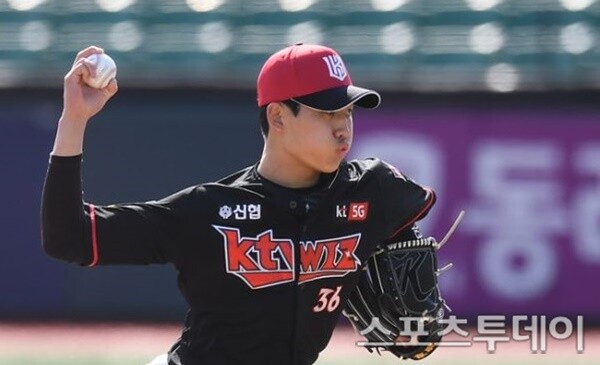 KT에서 뛸 당시의 이강준 / 사진=DB