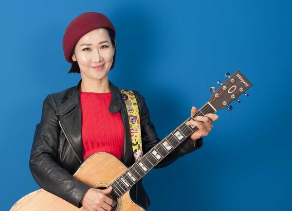 통기타 출신 트로트 가수 난연이 제2도약을 위한 힘찬 발걸음을 내디뎠다. 사진=이은재 기자