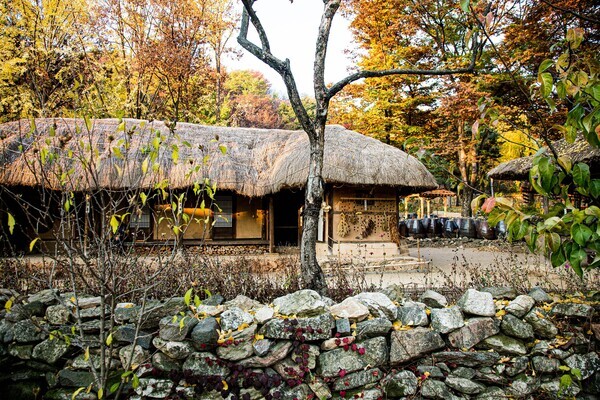 출처 : PIXABAY(한국민속촌)