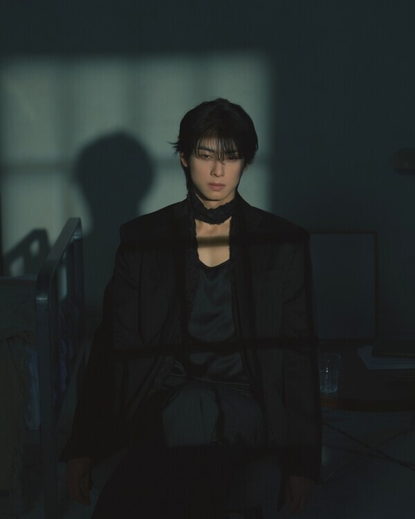 첫 솔로앨범을 발표하는 차은우. 사진=판타지오