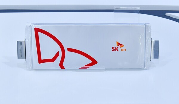 SK온의 파우치형 배터리인  NCM9 배터리. 사진=SK온