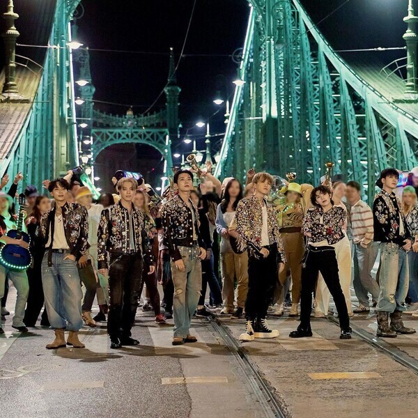 출처: 세븐틴 공식 인스타그램 계정 @saythename_17