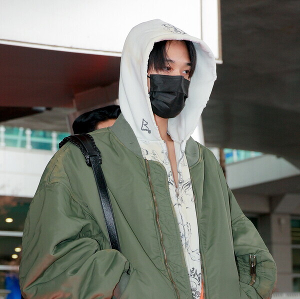 사진=발렌시아가(BALENCIAGA)