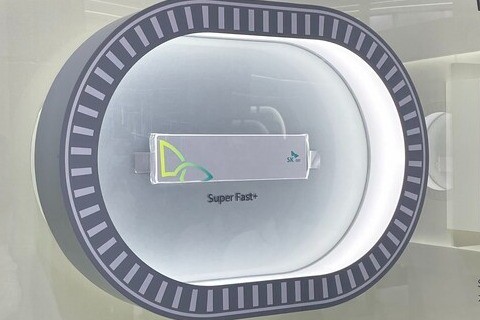 SK온의 SF+ 배터리. 사진=김정후 기자