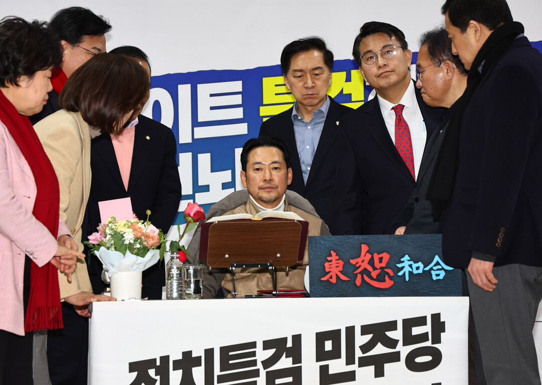국민의힘 의원들, 장동혁 대표 단식 중단 건의…“건강 악화 우려”